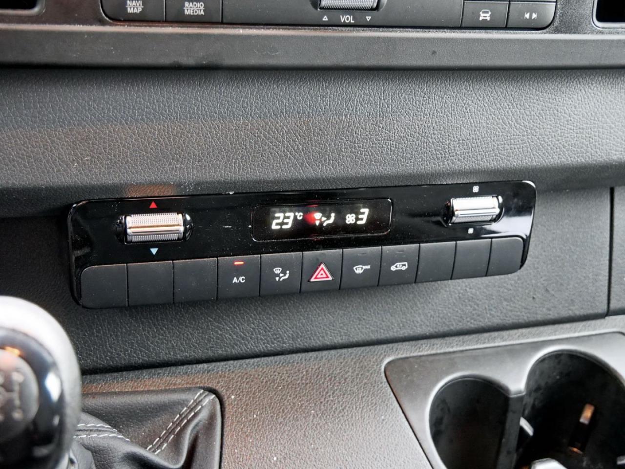 Mercedes-Benz Sprinter 317 CDI Pritsche + Plane Lang Navi