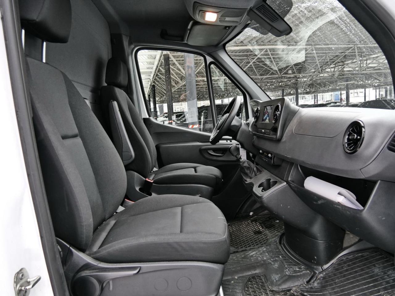 Mercedes-Benz Sprinter 317 CDI Pritsche + Plane Lang Navi