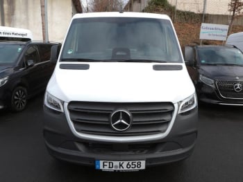 Mercedes-Benz Sprinter 319 CDI MBUX Navi Distronic Kamera AHK