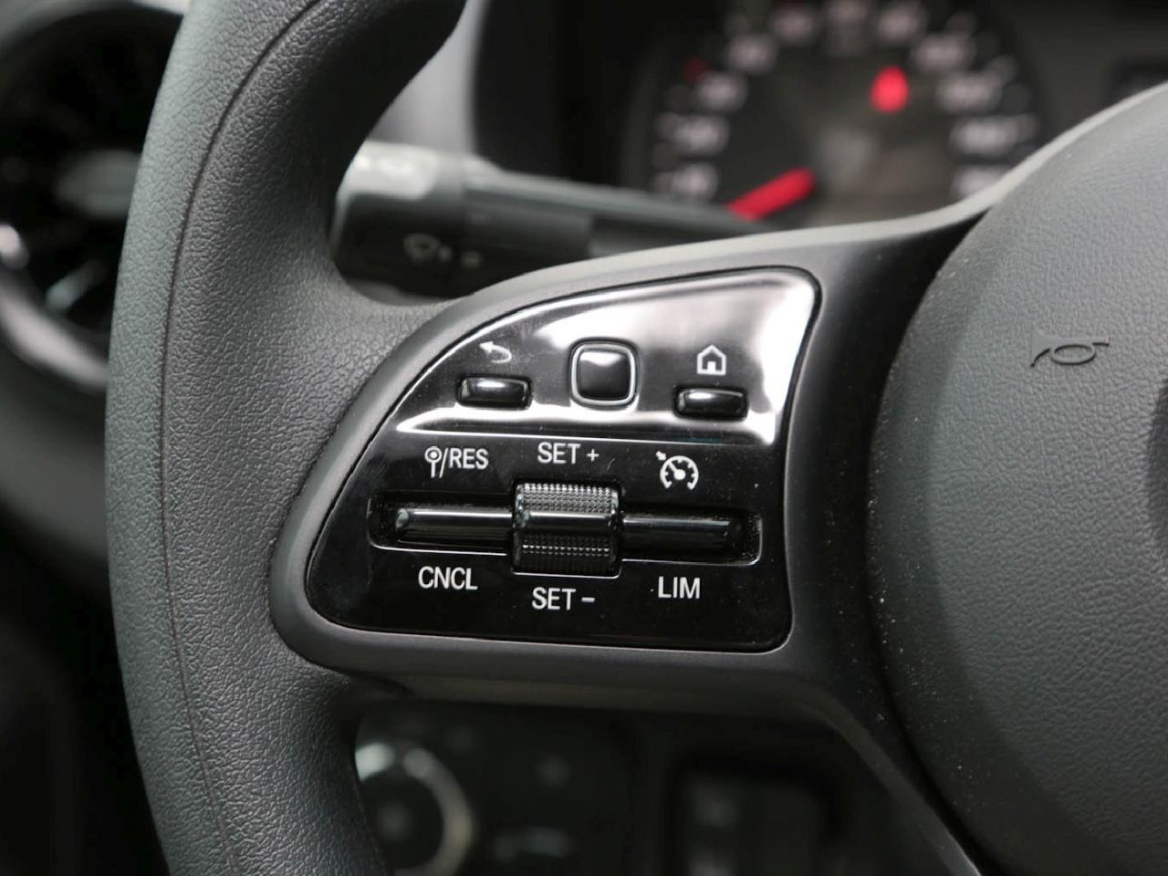 Mercedes-Benz Sprinter 319 CDI Dreiseitenkipper  Pritsche LED Mercedes-Benz Sprinter 319 CDI Dreiseitenkipper  Pritsche LED