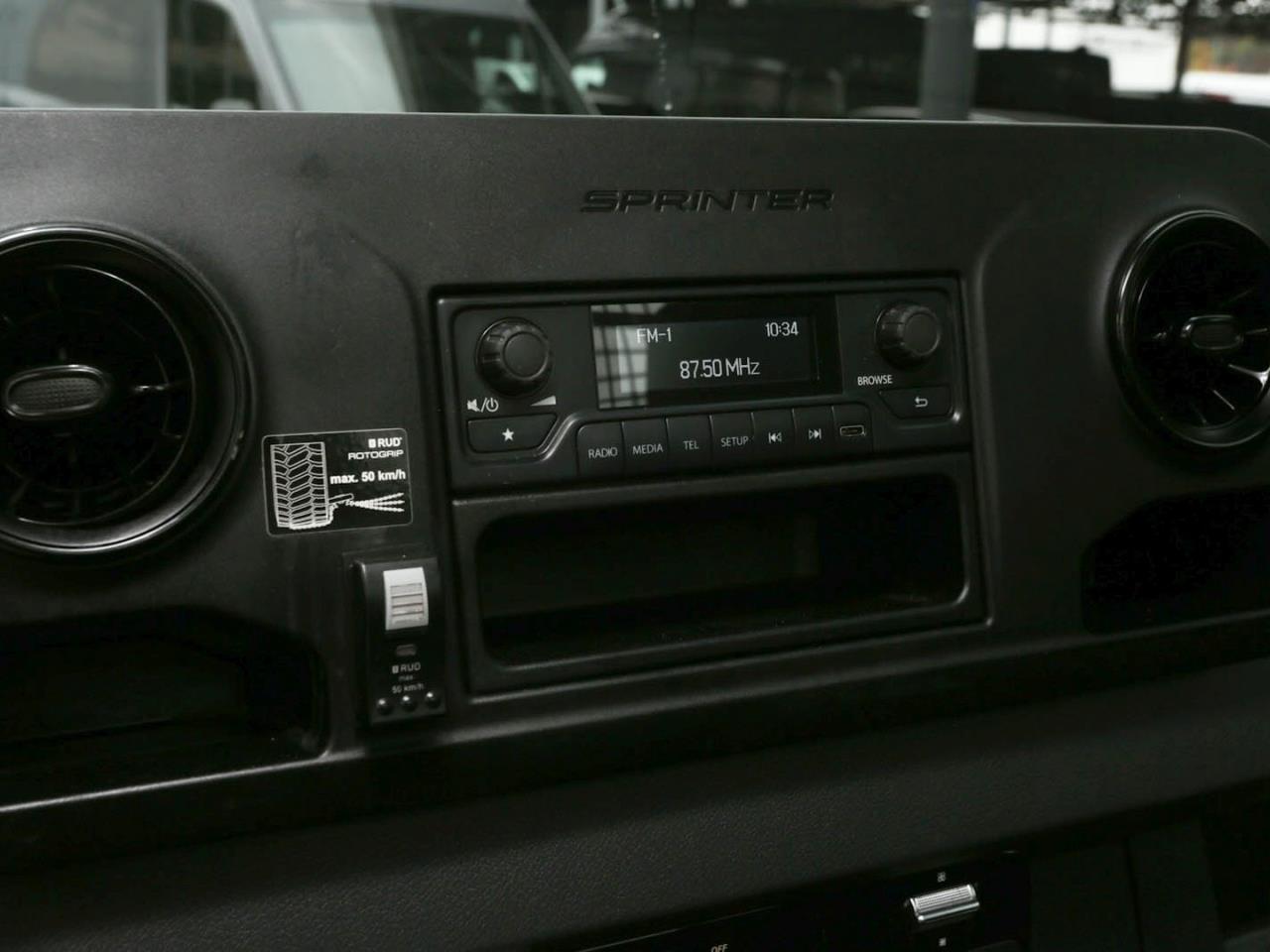 Mercedes-Benz Sprinter 516 CDI 4x4 Kipper Standard Klima AHK