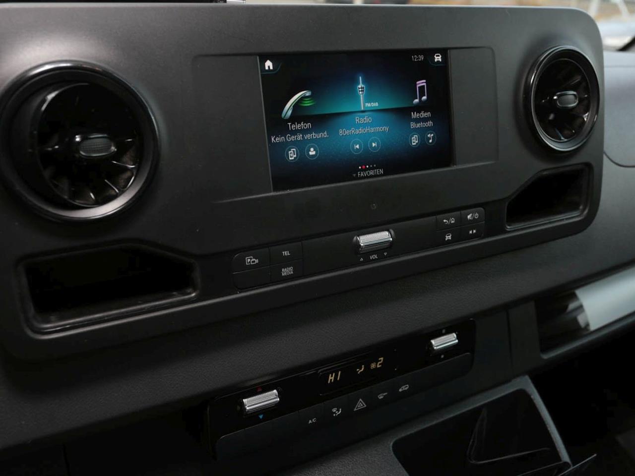 Mercedes-Benz Sprinter 516 CDI Koffer Lang MBUX Klimaanlage