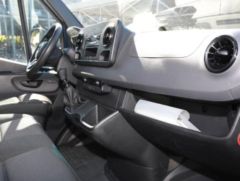 Mercedes-Benz Sprinter 516 CDI Pritsche Lang Klima SpurH SHZ