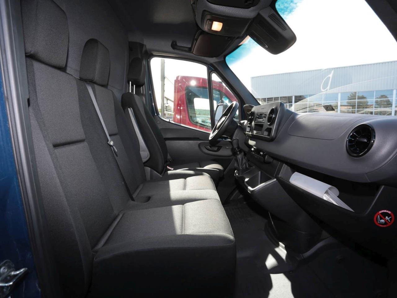 Mercedes-Benz Sprinter 516 CDI Pritsche Lang Klima SpurH SHZ