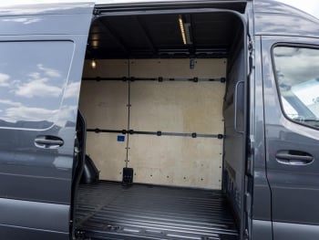 Mercedes-Benz Sprinter 314 CDI Kasten Hochdach  MBUX Navi AHK