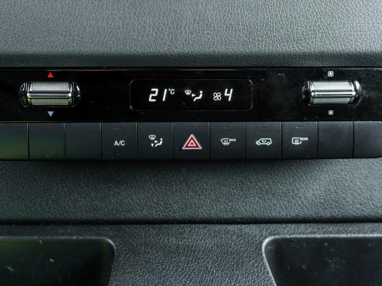 Mercedes-Benz Sprinter 314 CDI Kasten Standard Navi AHK Kamera