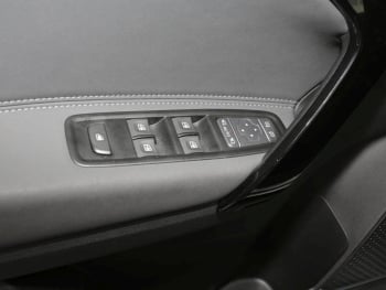 Mercedes-Benz T 160 d STYLE Standard MBUX Navi Kamera Park-P