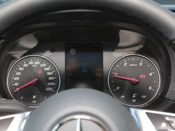 Mercedes-Benz T 180 d MBUX Navi+ AHK Kamera Spiegel-Paket