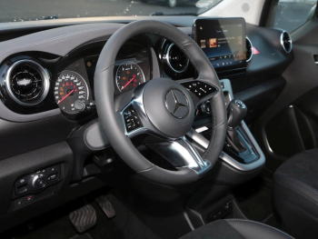 Mercedes-Benz T 180 d MBUX Navi+ AHK Kamera Spiegel-Paket