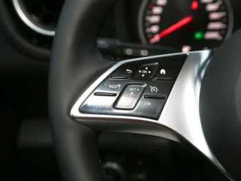 Mercedes-Benz T 180 d MBUX Navi Park-Assist Kamera Spiegel-P