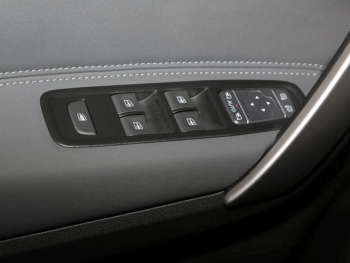 Mercedes-Benz T 180 d MBUX Navi Park-Assist Kamera Spiegel-P