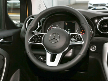 Mercedes-Benz T 180 d EDITION Progressive MBUX Navi+ Kamera