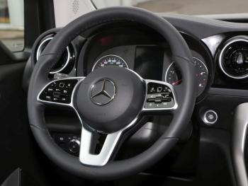 Mercedes-Benz T 180 d Progressive MBUX Navi+ Kamera Keyless-Go