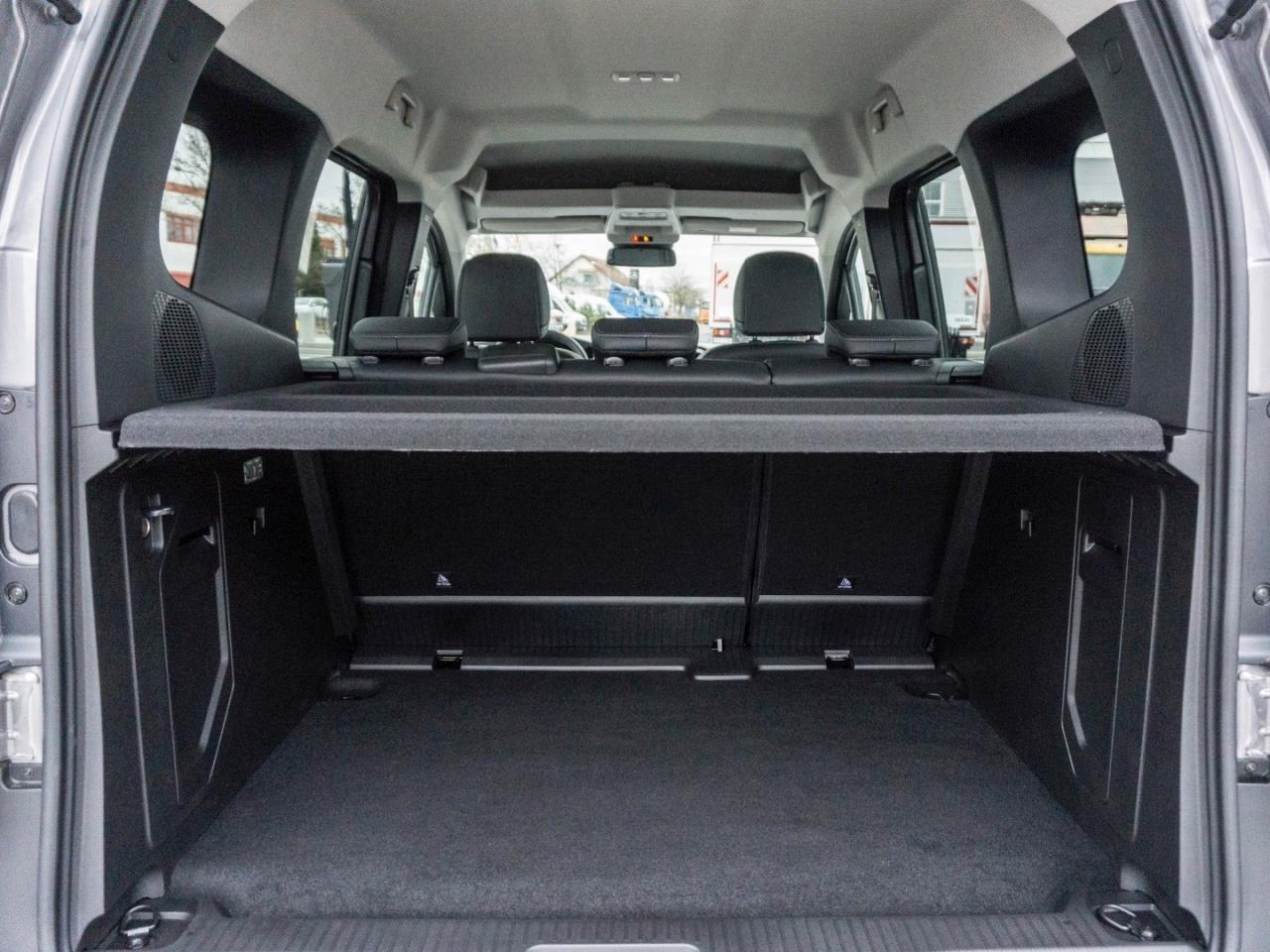 Mercedes-Benz T 180 d PROGRESSIVE Standard MBUX Navi Kamera