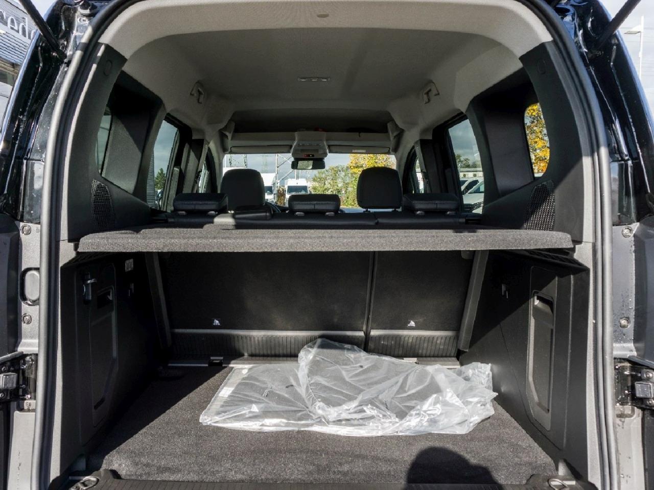 Mercedes-Benz T 180 d PROGRESSIVE Standard MBUX Navi Kamera