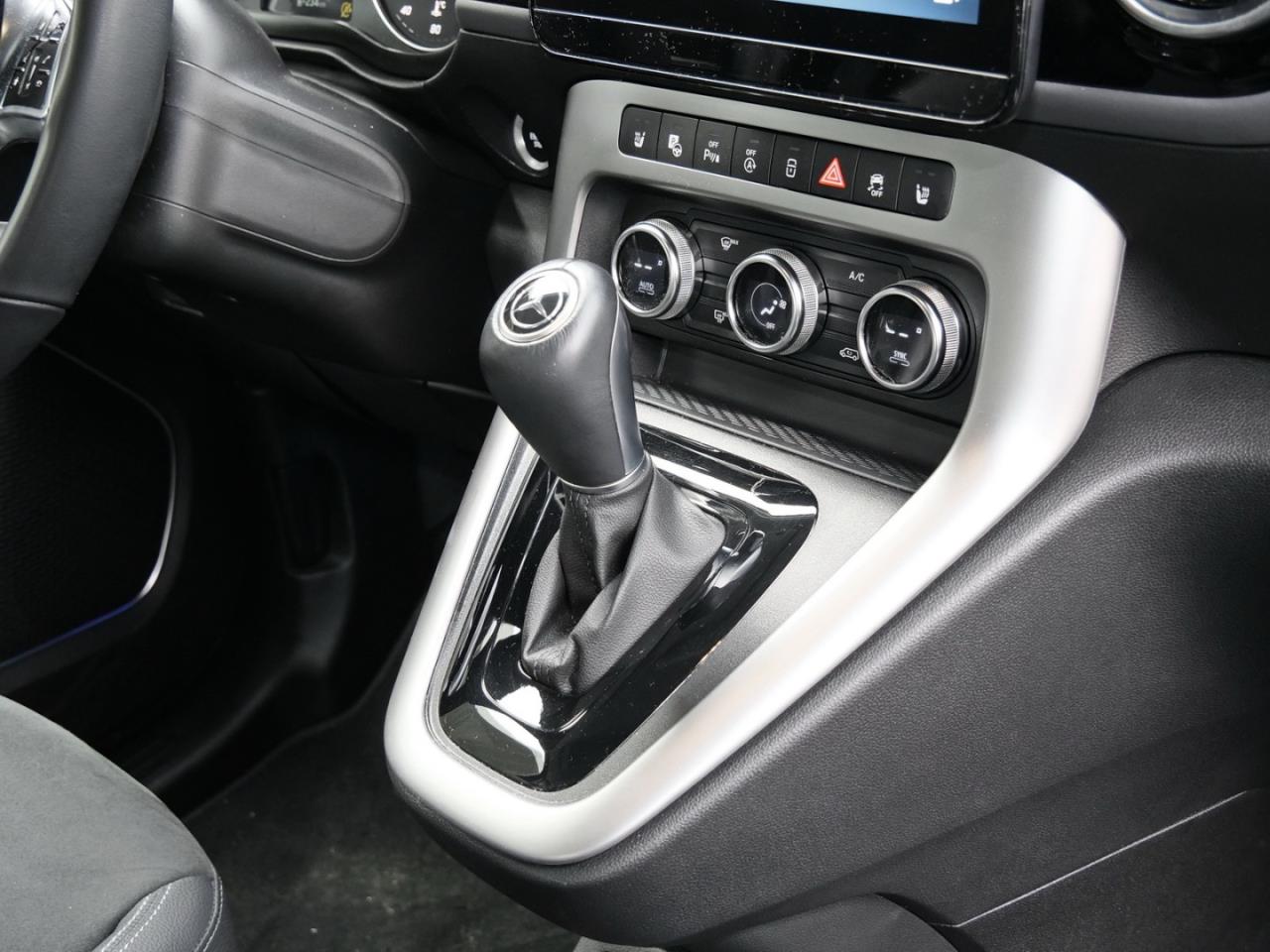 Mercedes-Benz T 180 PROGRESSIVE Standard Navi Kamera Spiegel-P