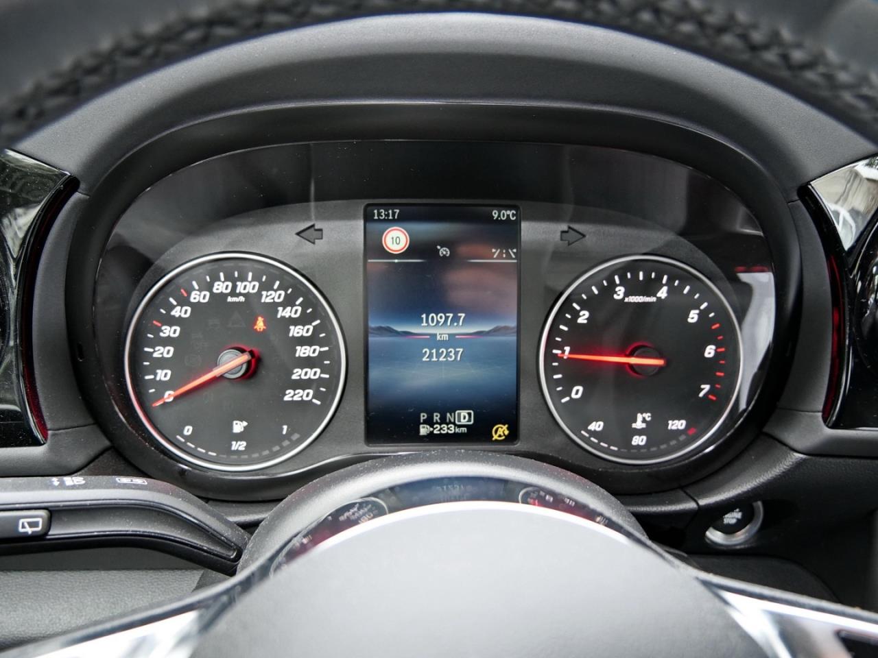 Mercedes-Benz T 180 PROGRESSIVE Standard Navi Kamera Spiegel-P