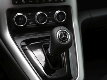 Mercedes-Benz T 180 PROGRESSIVE Standard AHK Klima Kamera