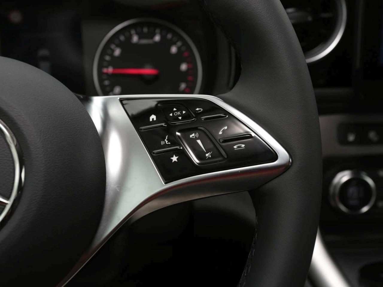 Mercedes-Benz T 180 PROGRESSIVE Standard AHK Klima Kamera