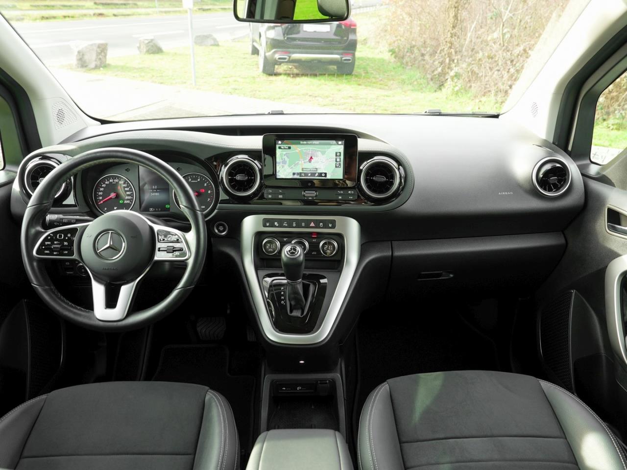 Mercedes-Benz T 180 PROGRESSIVE Standard MBUX Navi ParkP AHK