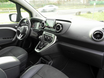 Mercedes-Benz T 180 PROGRESSIVE Standard MBUX Navi ParkP AHK