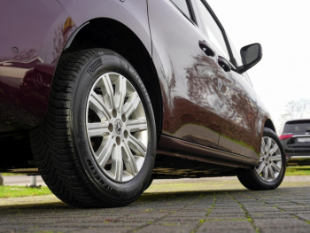 Mercedes-Benz T 180 PROGRESSIVE Standard MBUX Navi ParkP AHK