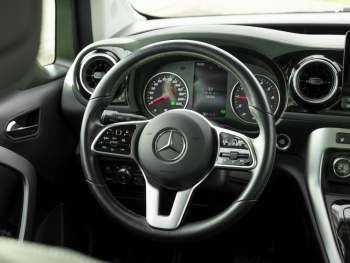 Mercedes-Benz T 180 PROGRESSIVE Standard MBUX Navi ParkP AHK