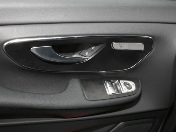 Mercedes-Benz V 220 d 4MATIC STYLE Lang AMG Distronic 360° AHK