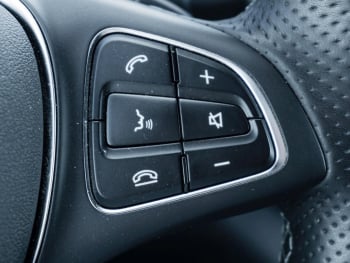 Mercedes-Benz V 220 d EDITION lang MBUX NAVI 9G ParkP Kamera