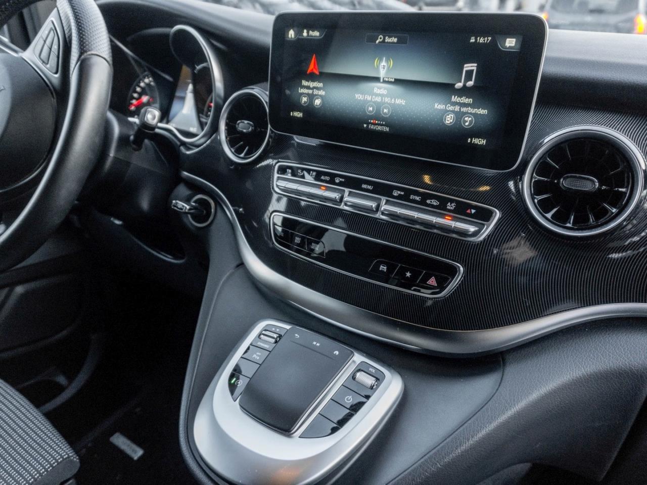 Mercedes-Benz V 220 d EDITION lang Navigation SpurH Kamera AHK