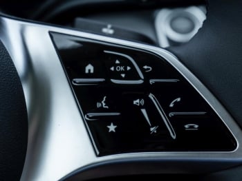 Mercedes-Benz V 220 d STYLE Lang Navi Distronic Totwinkel AHK