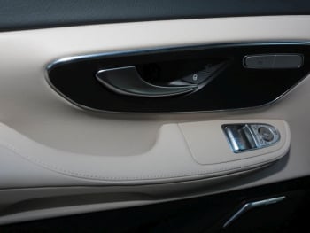 Mercedes-Benz V 250 d 4M AVANTGARDE Lang Panorama AHK 360°