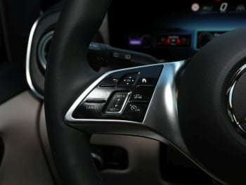 Mercedes-Benz V 250 d 4M AVANTGARDE Lang Panorama AHK 360°