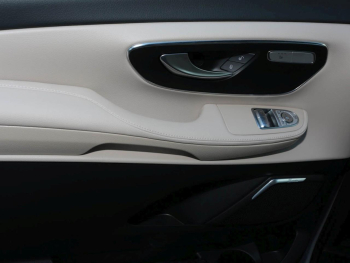 Mercedes-Benz V 250 d 4M AVANTGARDE Lang Panorama AHK 360°