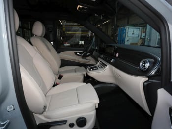 Mercedes-Benz V 250 d 4M AVANTGARDE Lang Panorama AHK 360°