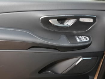 Mercedes-Benz V 250 d 4M AVANTGARDE Lang AMG AHK Panorama