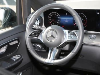Mercedes-Benz V 250 d 4M AVANTGARDE Lang AMG AHK Panorama