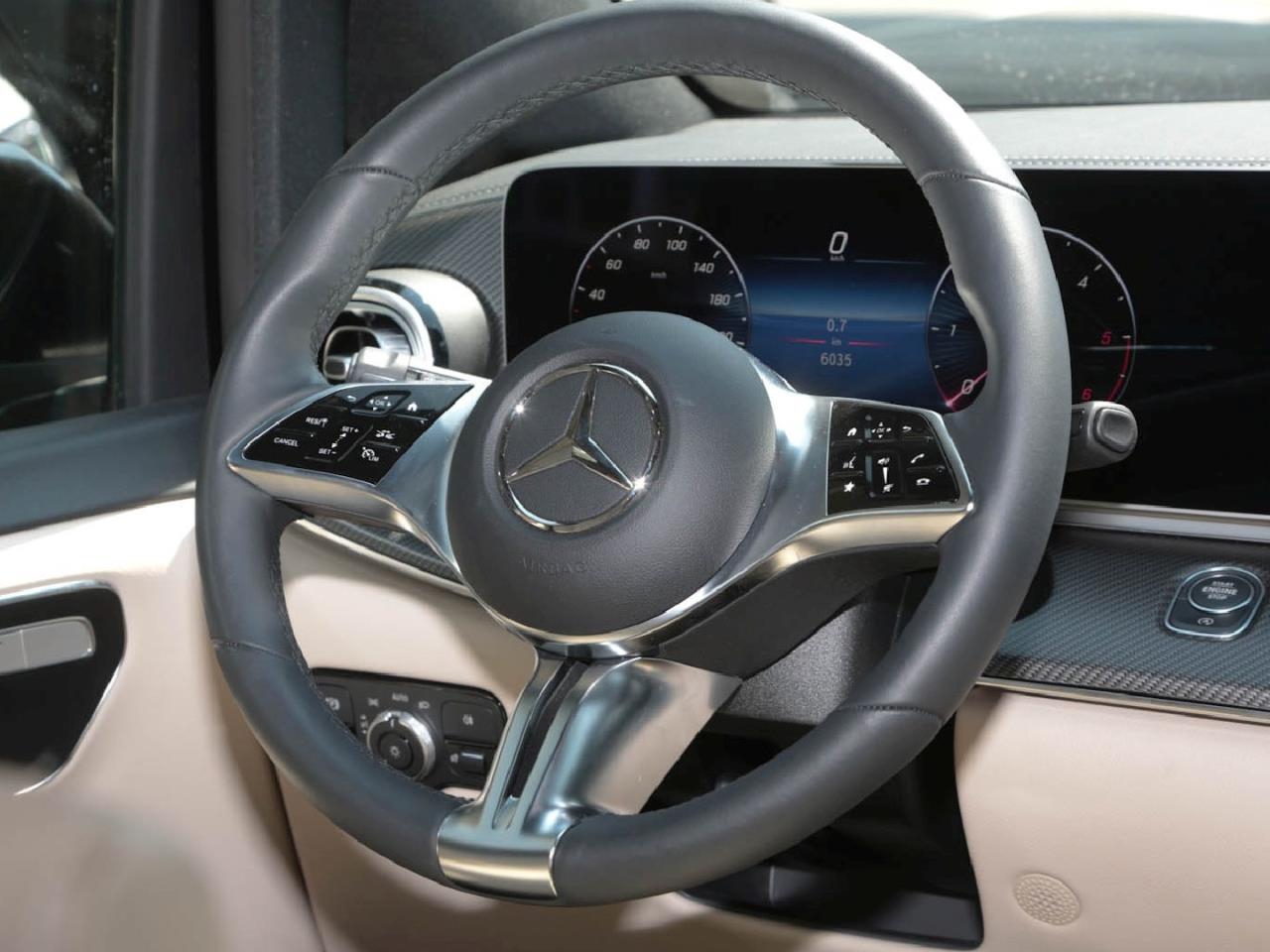 Mercedes-Benz V 250 d 4M AVANTGARDE Lang AMG Distronic AHK