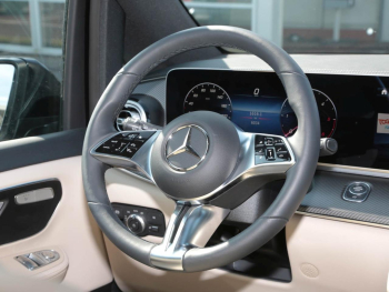 Mercedes-Benz V 250 d 4M AVANTGARDE Lang AMG Distronic AHK