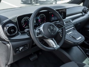 Mercedes-Benz V 250 d 4MATIC STYLE Lang Navi Distronic Panorama