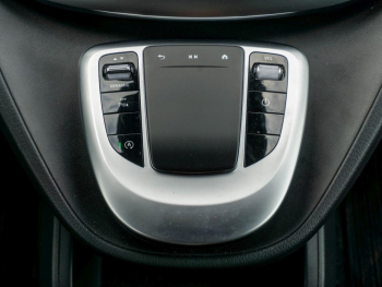 Mercedes-Benz V 250 d AVANTGARDE Lang MBUX Navi AHK Kamera