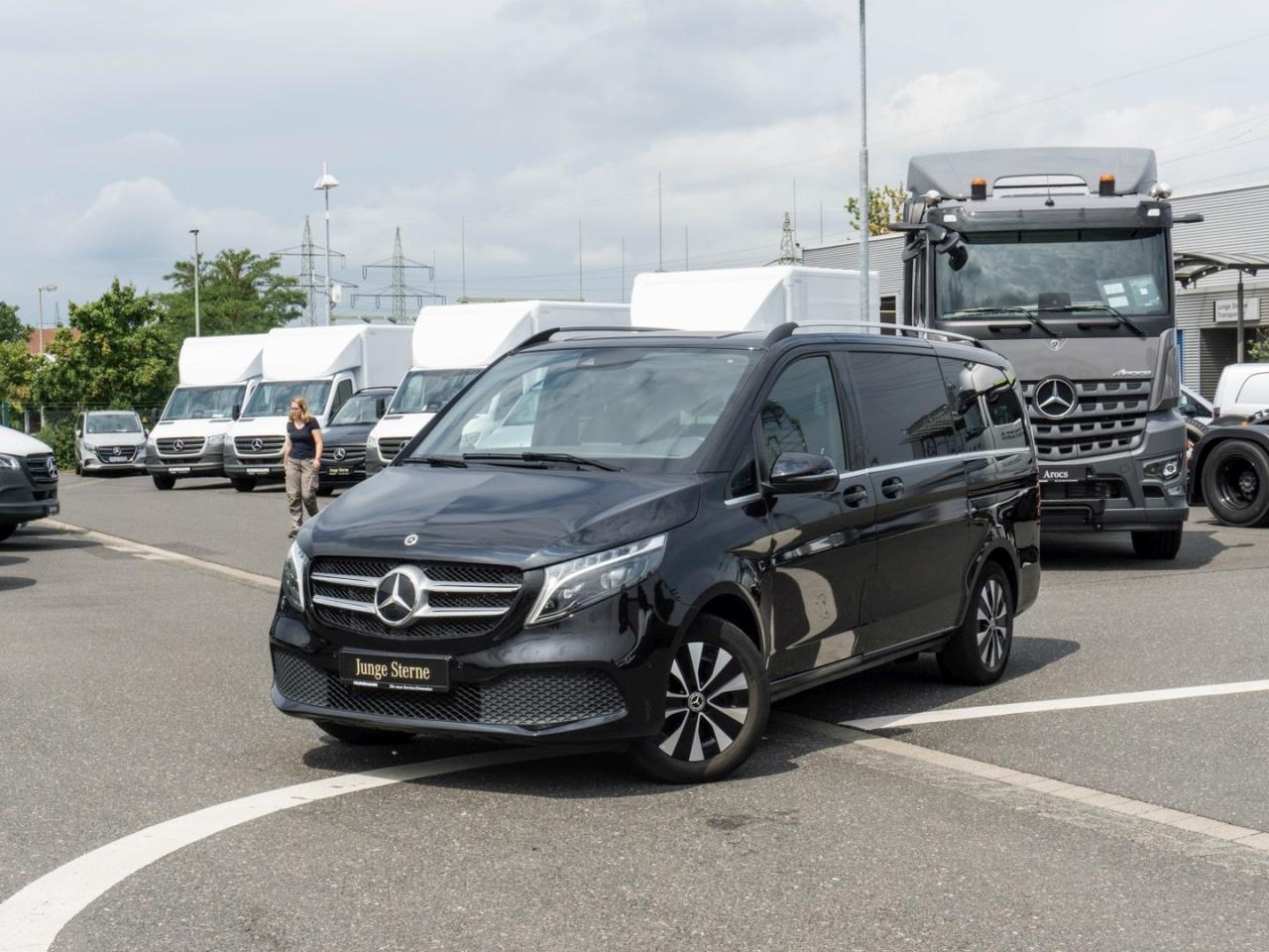 Mercedes-Benz V-Klasse V 250 d AVANTGARDE Lang Van / Kleinbus obsidianschwarz