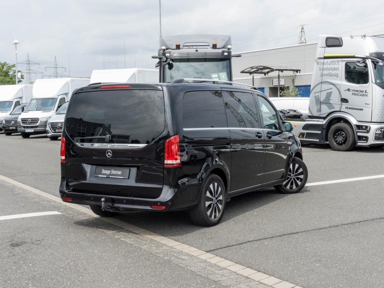 Mercedes-Benz V 250 d AVANTGARDE Lang MBUX Navi AHK Kamera Mercedes-Benz V 250 d AVANTGARDE Lang MBUX Navi AHK Kamera