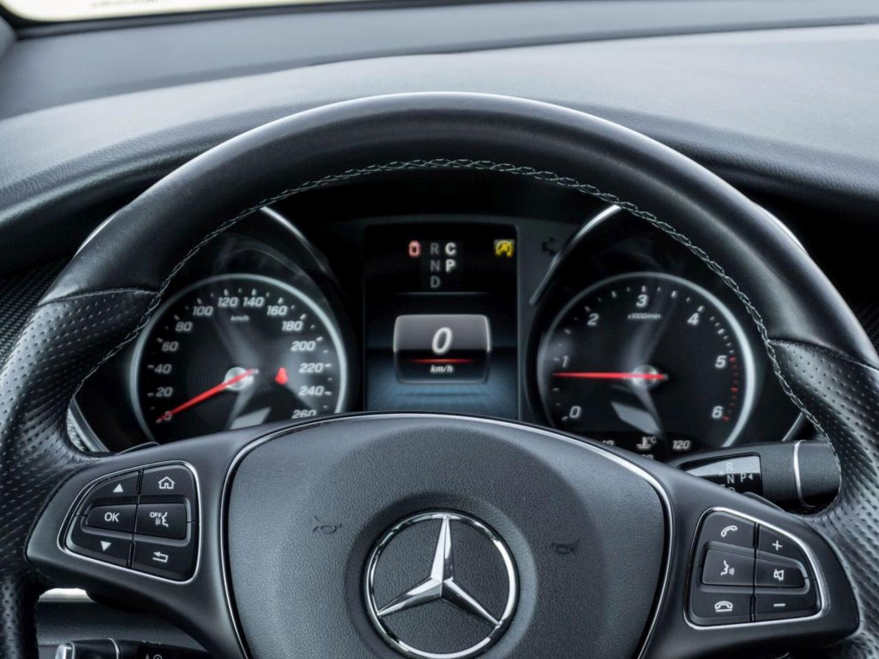 Mercedes-Benz V 250 d EDITION Lang AMG Night AHK Kamera