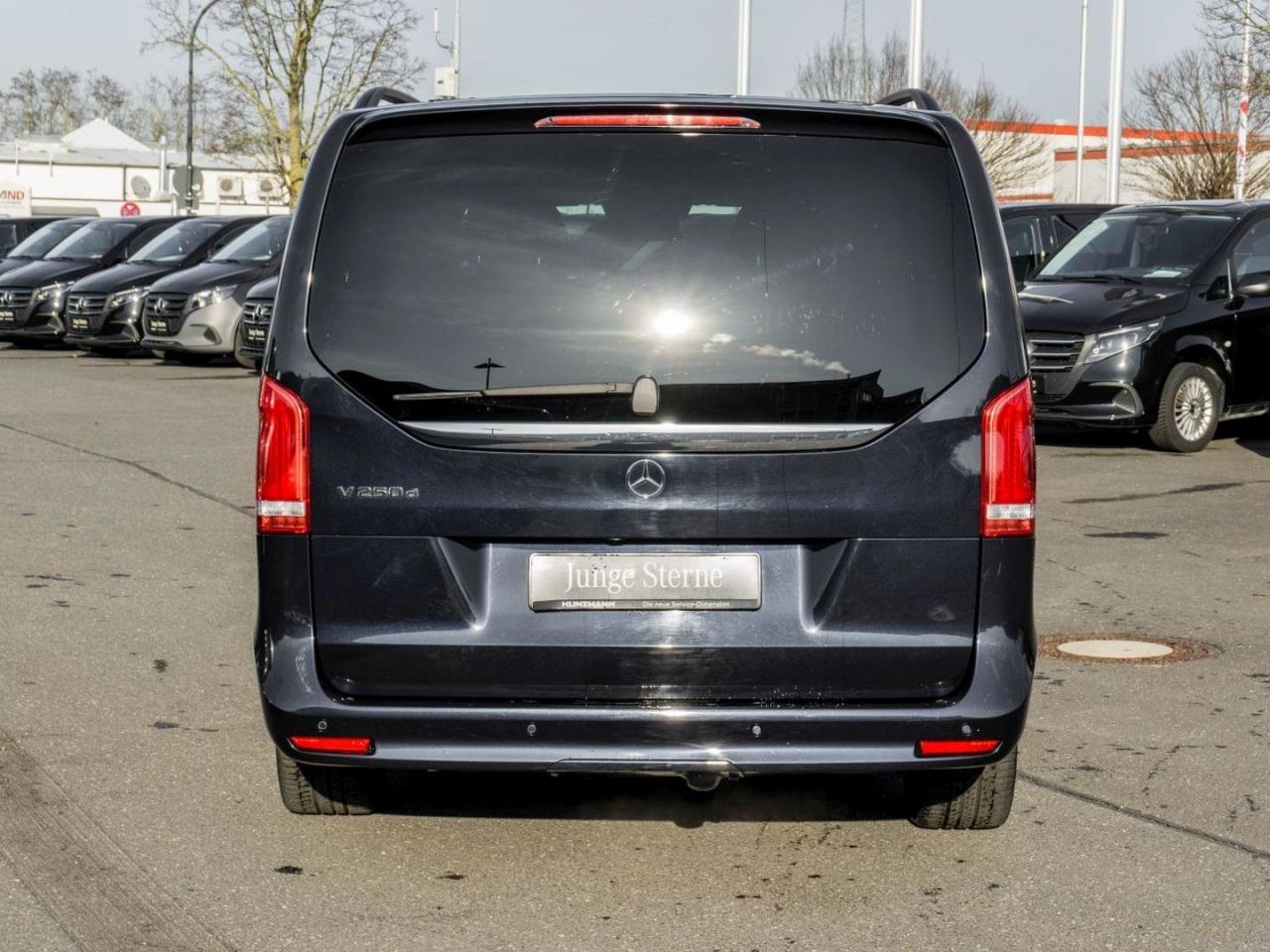 Mercedes-Benz V 250 d EDITION Lang AMG Night AHK Kamera