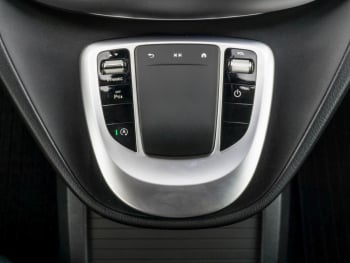 Mercedes-Benz V 250 d EDITION lang Navi Totwinkel AHK Kamera