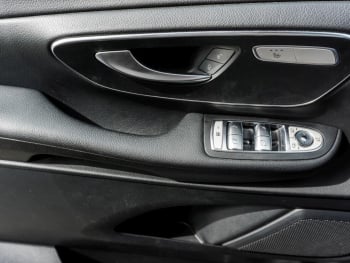 Mercedes-Benz V 250 d EDITION lang Navi Totwinkel AHK Kamera