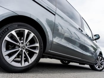 Mercedes-Benz V 250 d EDITION lang Navi Totwinkel AHK Kamera
