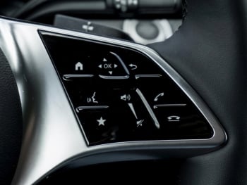 Mercedes-Benz V 250 d STYLE Kompakt AMG Night MBUX Navi AHK