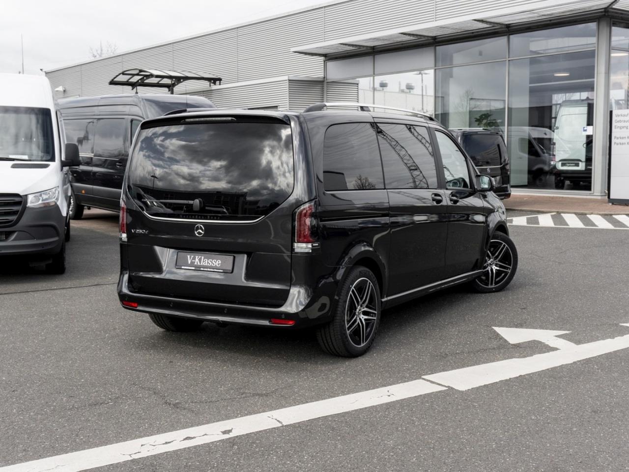 Mercedes-Benz V 250 d STYLE Kompakt AMG Night MBUX Navi AHK